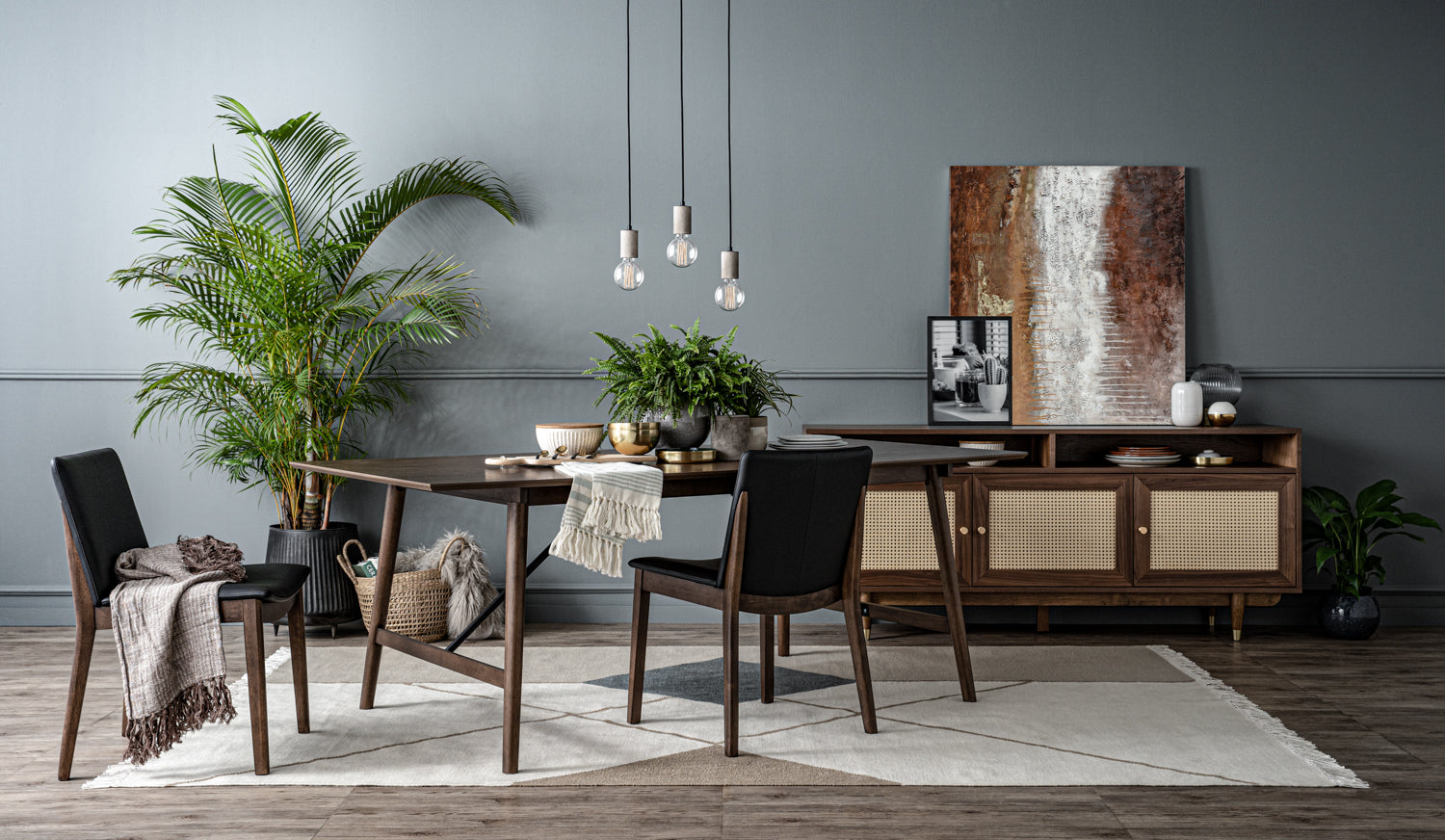 Dining collection