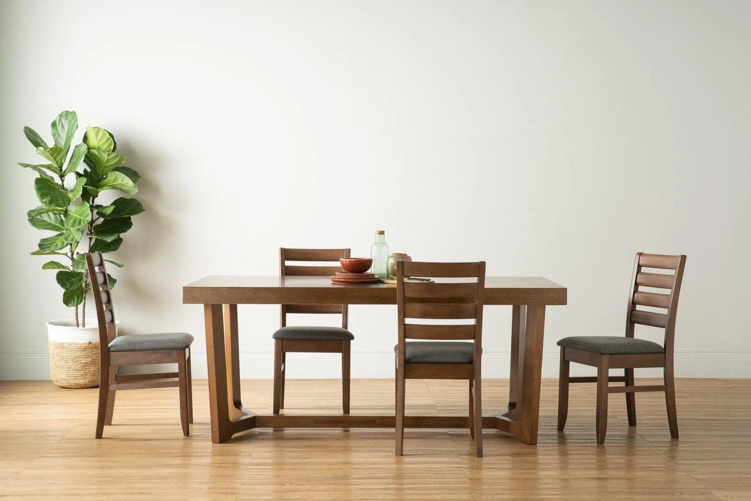 DRAKE 900X1800 DINING TABLE 109