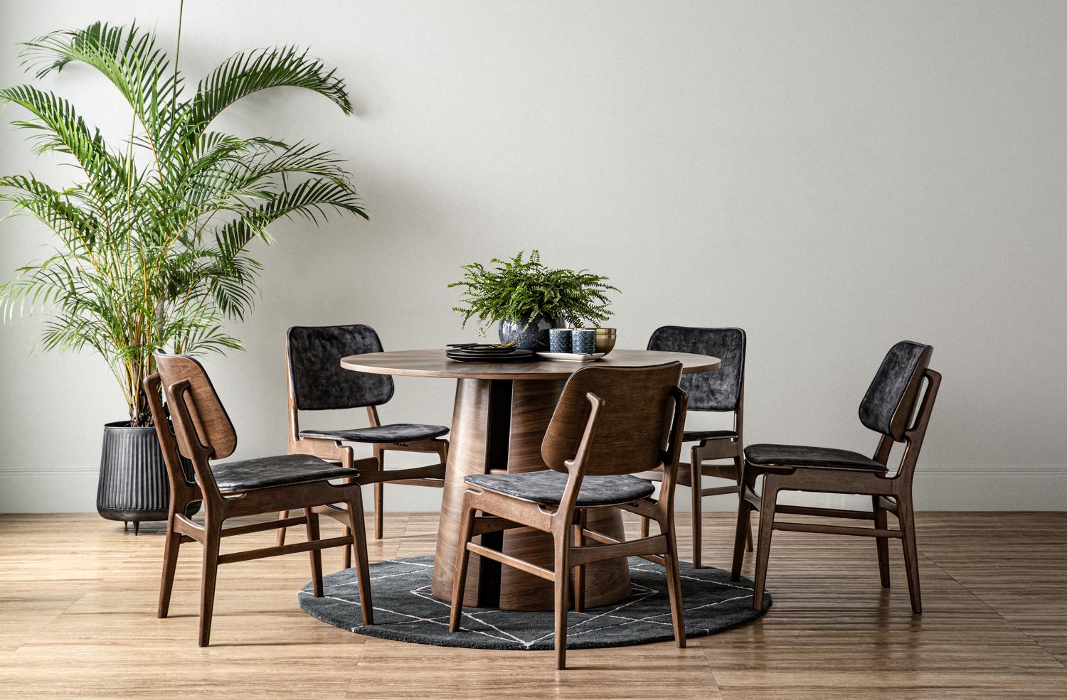HEATH DINING CHAIR 109/3720