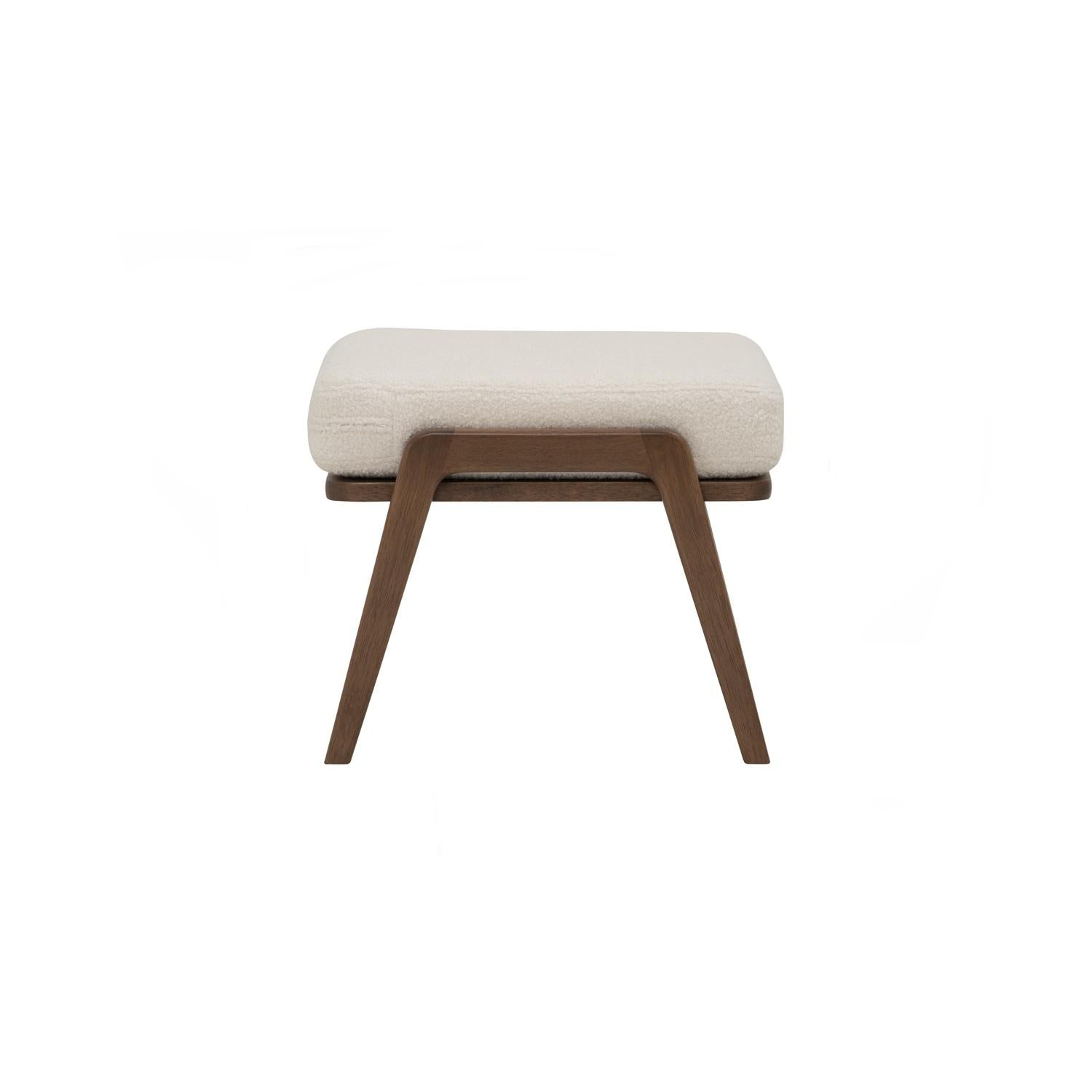 ASTON OTTOMAN 109/3665