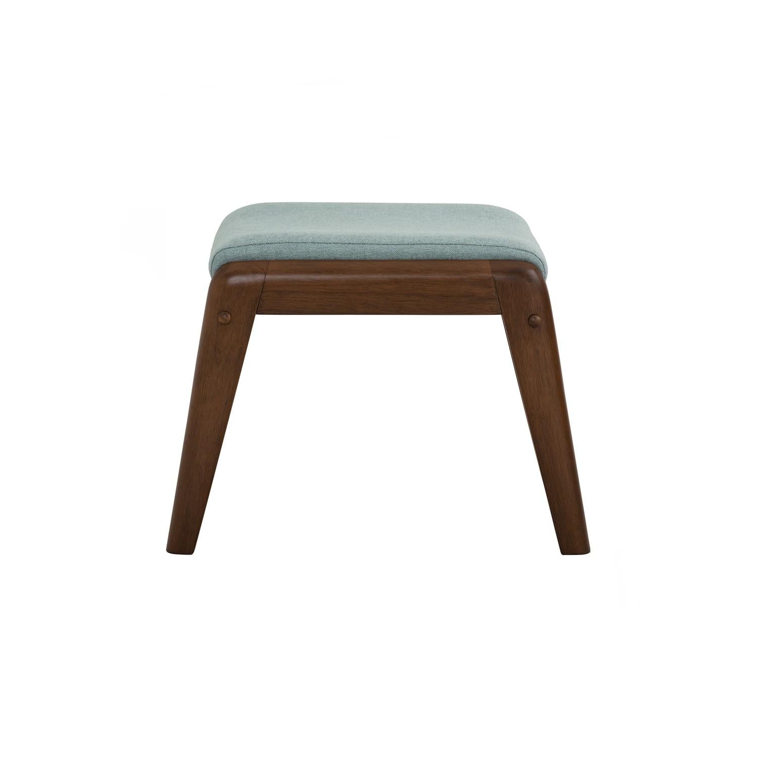 SCENIC OTTOMAN 109/7050