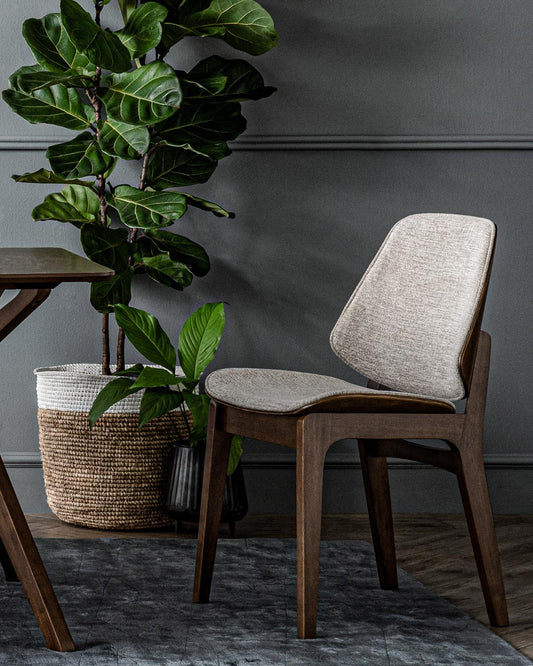 ERZA DINING CHAIR 109/6580