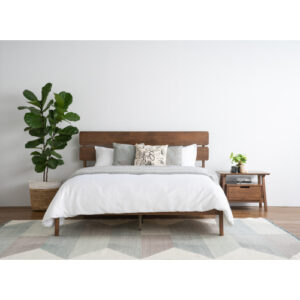 SEATTLE QUEEN BED WITH 1900MM SIDERAIL 109